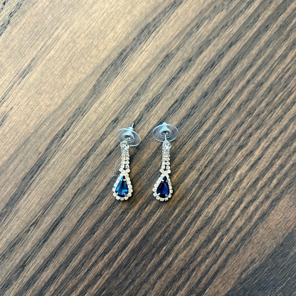 Sapphire Earrings - Picture 2 of 2
